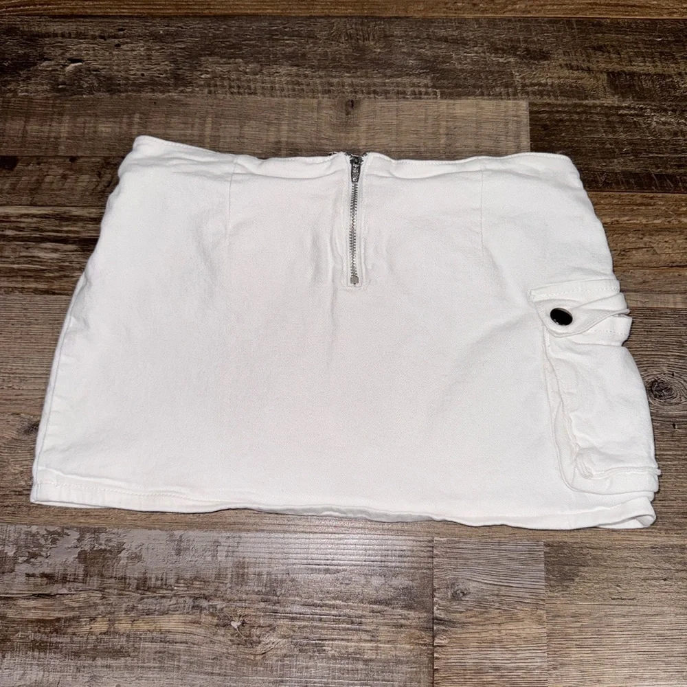 Edikted White Cargo Mini Skirt Belted Y2K Utility Skirt Women’s Medium